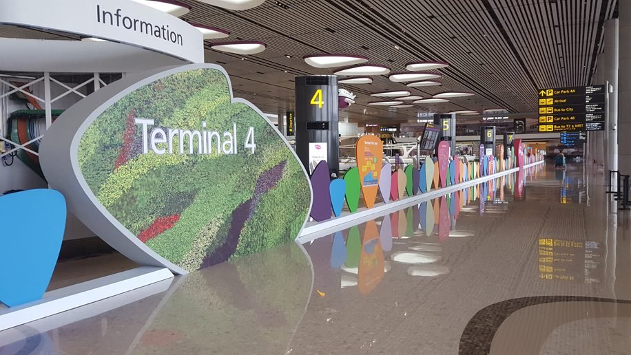 Terminal4.jpg.e91bdae6678cf3e61f9c9b1f3fa57fa7.jpg