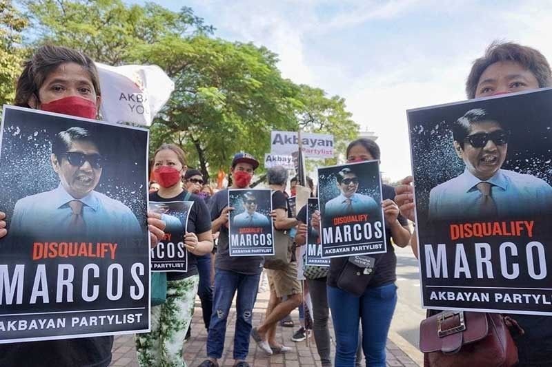 akbayan-pet-dq-marcos2021-12-2111-05-34_2022-01-31_16-07-38.jpg