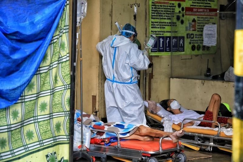 health-workersb_2022-01-24_12-16-09.jpg