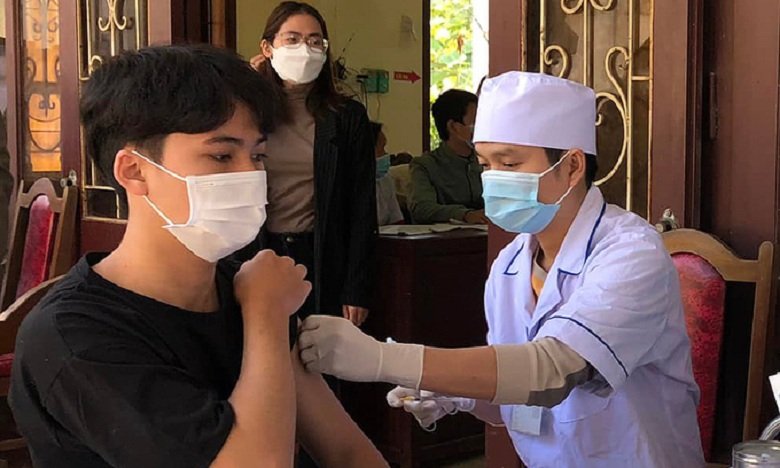 tiemchungvaccine70821641381154-4325-1873-1641442471_680x408.jpg