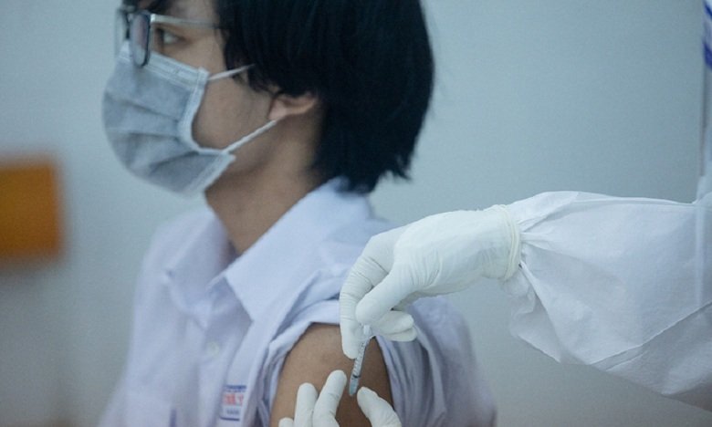 vaccinecovid216474380391646005-8202-9588-1647489553_680x408.jpg
