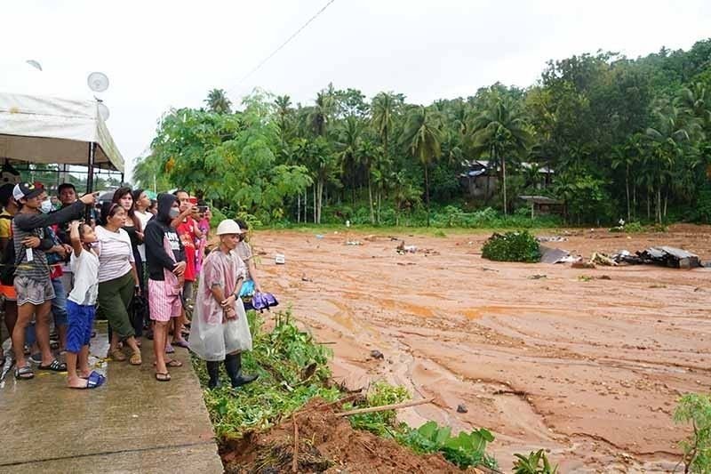 afp-baybay-leyte-landslide-agaton-apr122022-04-1411-32-34_2022-04-18_12-08-47.jpg