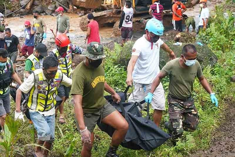 afp-bunga-baybay-agaton-body-bag_2022-04-14_14-15-13.jpg