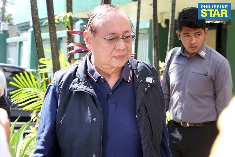 mike-arroyo-nov2018-sandigan2021-11-1117-02-24_2022-04-11_10-43-32.jpg
