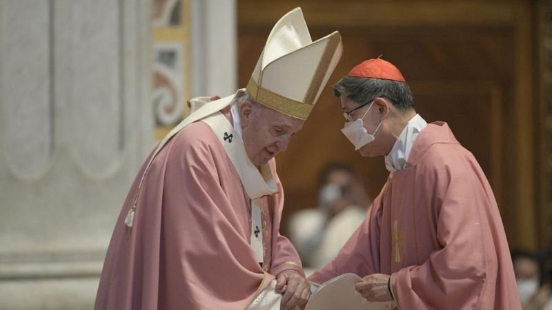 pope-francis-cardinal-tagle_2021-03-15_05-49-17.jpg