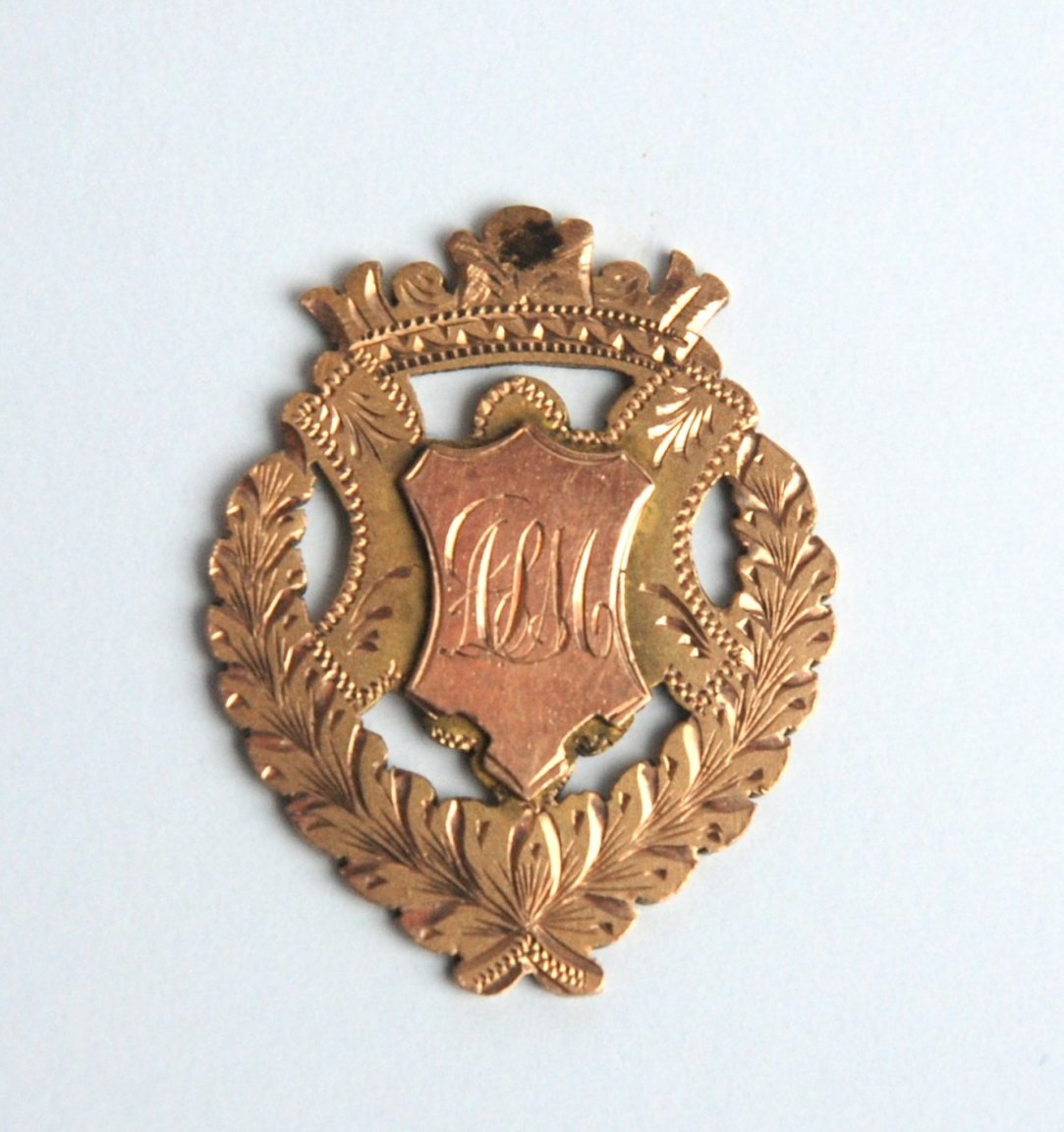 ALAN MORTON MEDAL 1.JPG