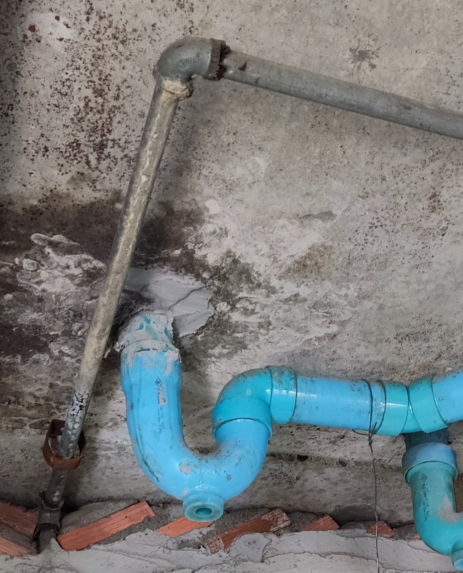 Pipes.thumb.jpg.2d1f4ef61901e84b832cbf97d81263b3.jpg