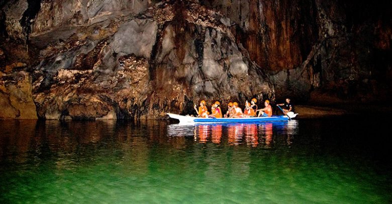 Visit-Philippines-Underground-River-780x405.jpg.8742f006617ca3c88cf78e5fae952b9d.jpg