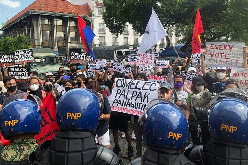 comelec-protest_2022-05-11_15-23-50.jpg