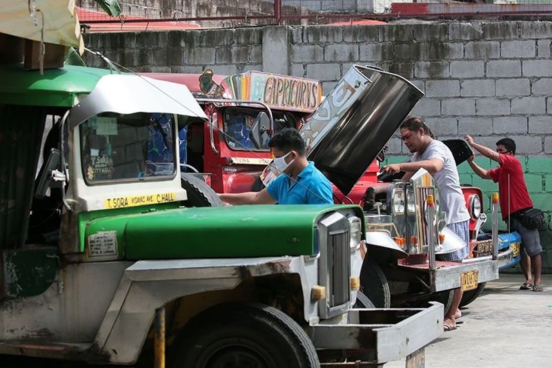 jeepneys-quezon-city_2020-06-25_18-21-24.jpg
