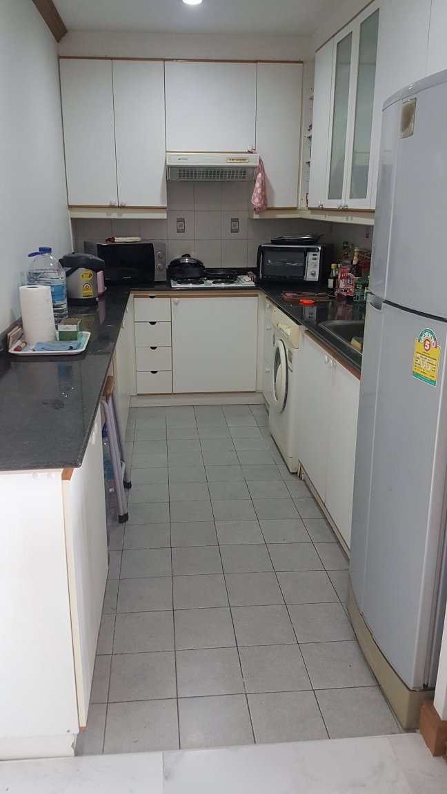 20220720_123534 kitchen.jpg