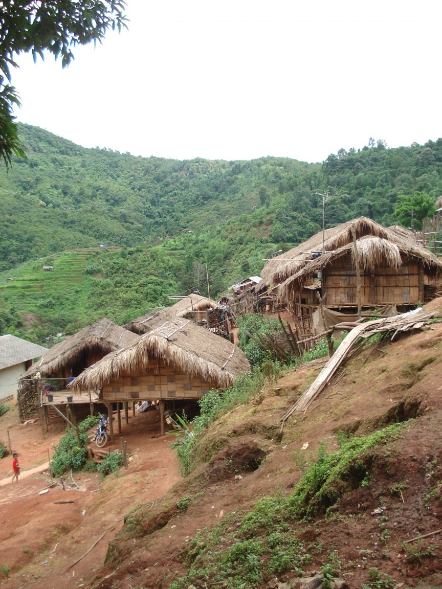 Ban-Khong-Dong-Lahu-hill-tribe-village.jpg