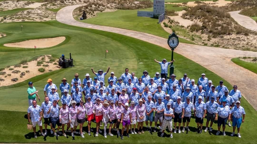 900851068_GolfersinDanang.jpg.a83c7d263ba5232d131fdf38adb4621f.jpg