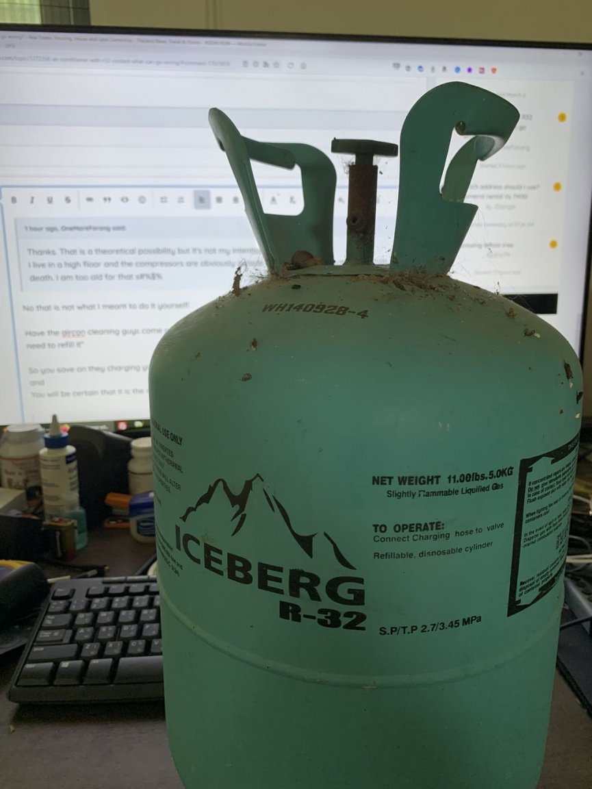 bottle.thumb.JPG.79ebc1df1ba187f1185e126dc1ad7568.JPG