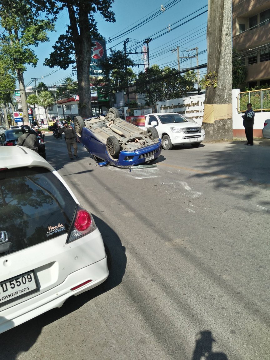 carcrash6.jpg