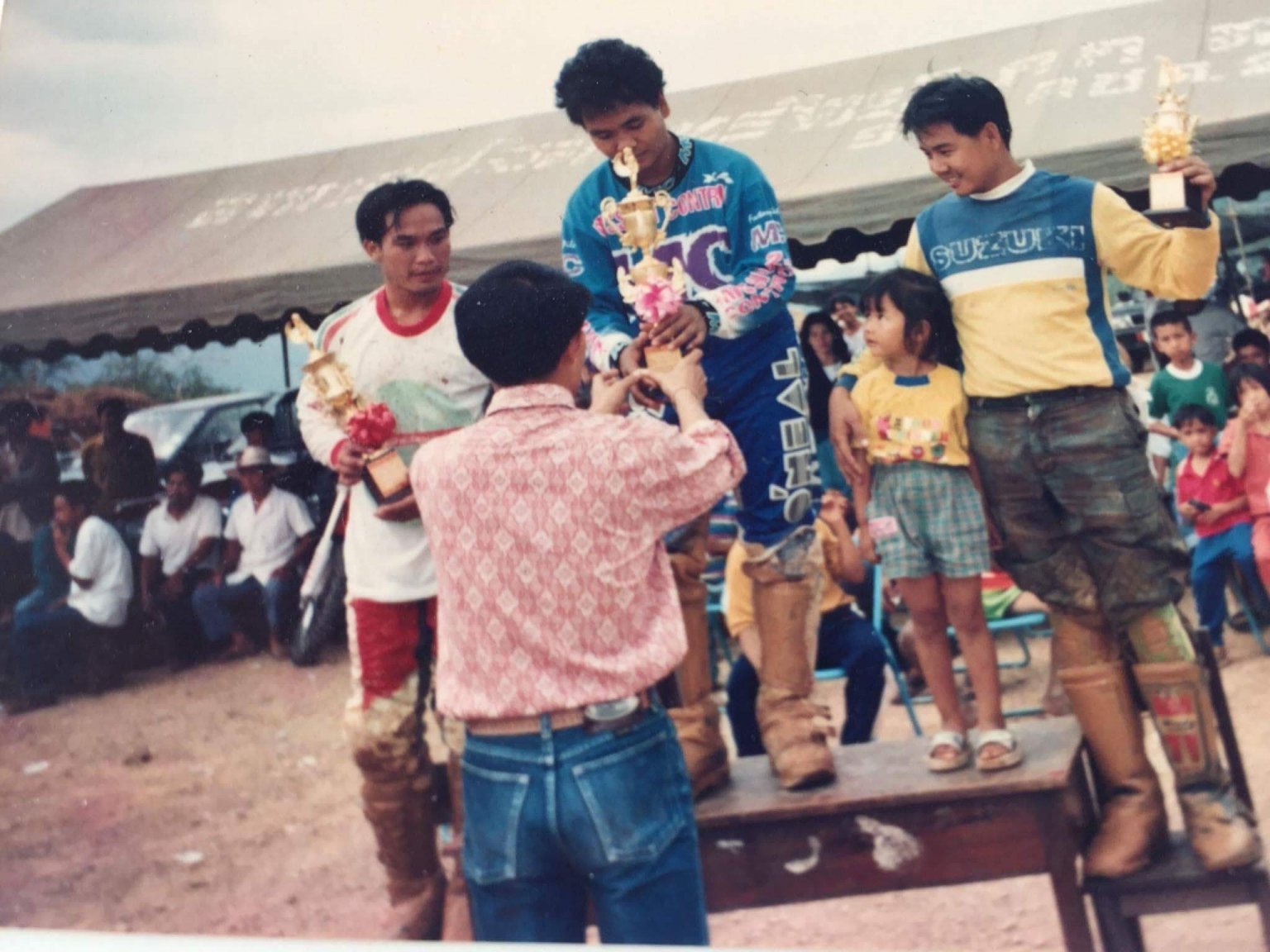 goo waraporn old pic motocross.jpg