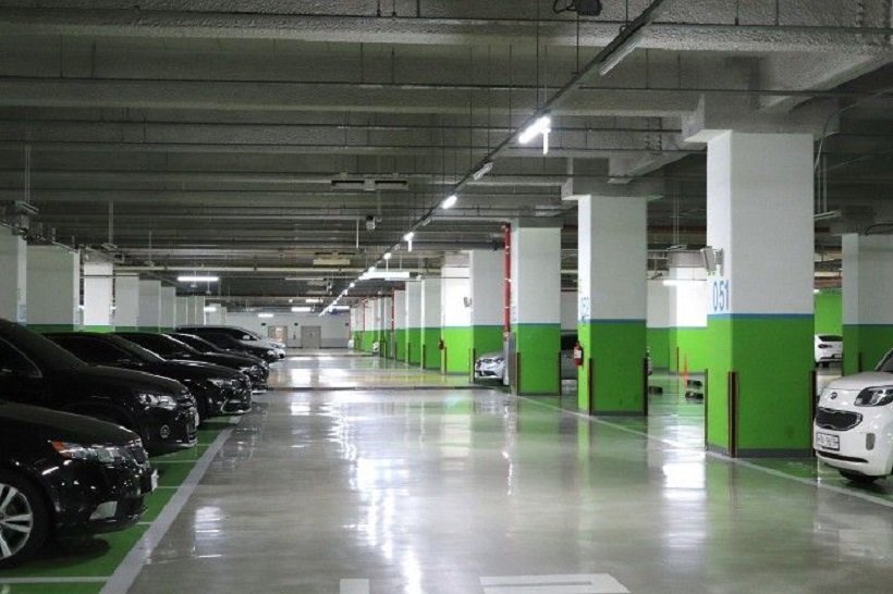 parking-lot-gd0652ce431280-1_2022-11-08_15-31-16.jpg