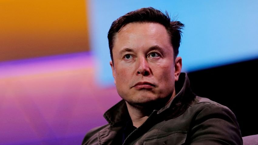 221117125807-elon-musk-ultimatum-file.jpg