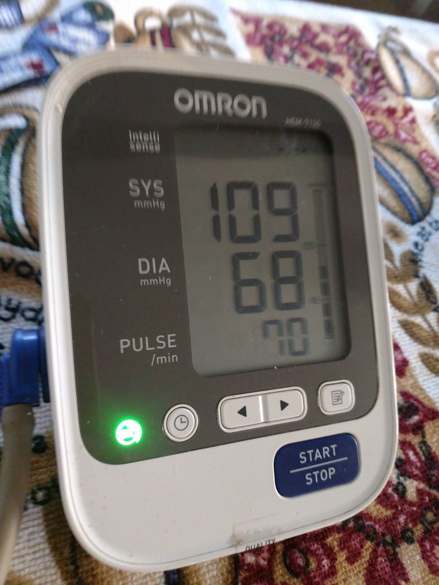 Blood Pressure Meter.jpg