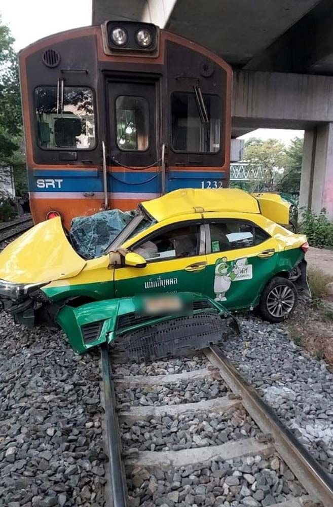 735352.jpg