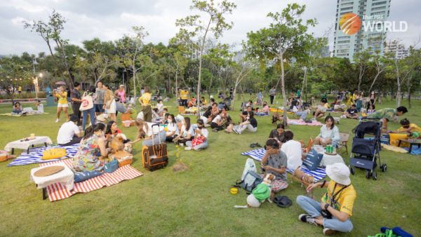 Dogs-activities-at-a-Bangkok-public-park_photo-courtesy-of-Major-Development--600x338.png