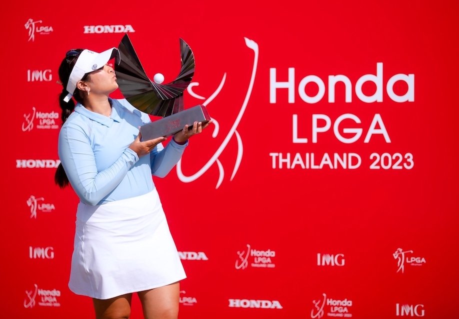 613629419_HondaLPGA2023_Prizepresentation5.jpg.6285a7f8193dff6375c6a1617a29436b.jpg