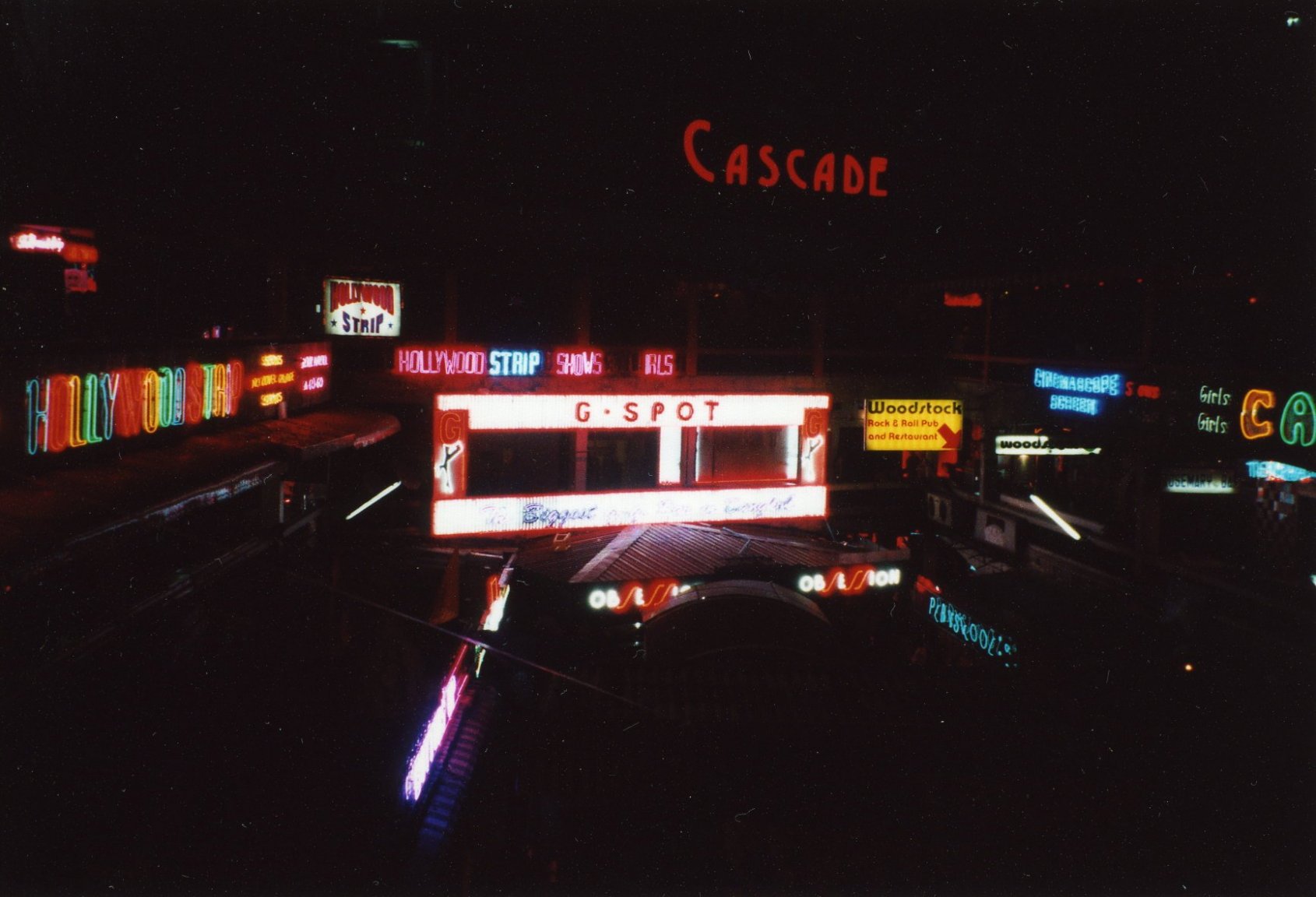 NANA PLAZA 4.jpg