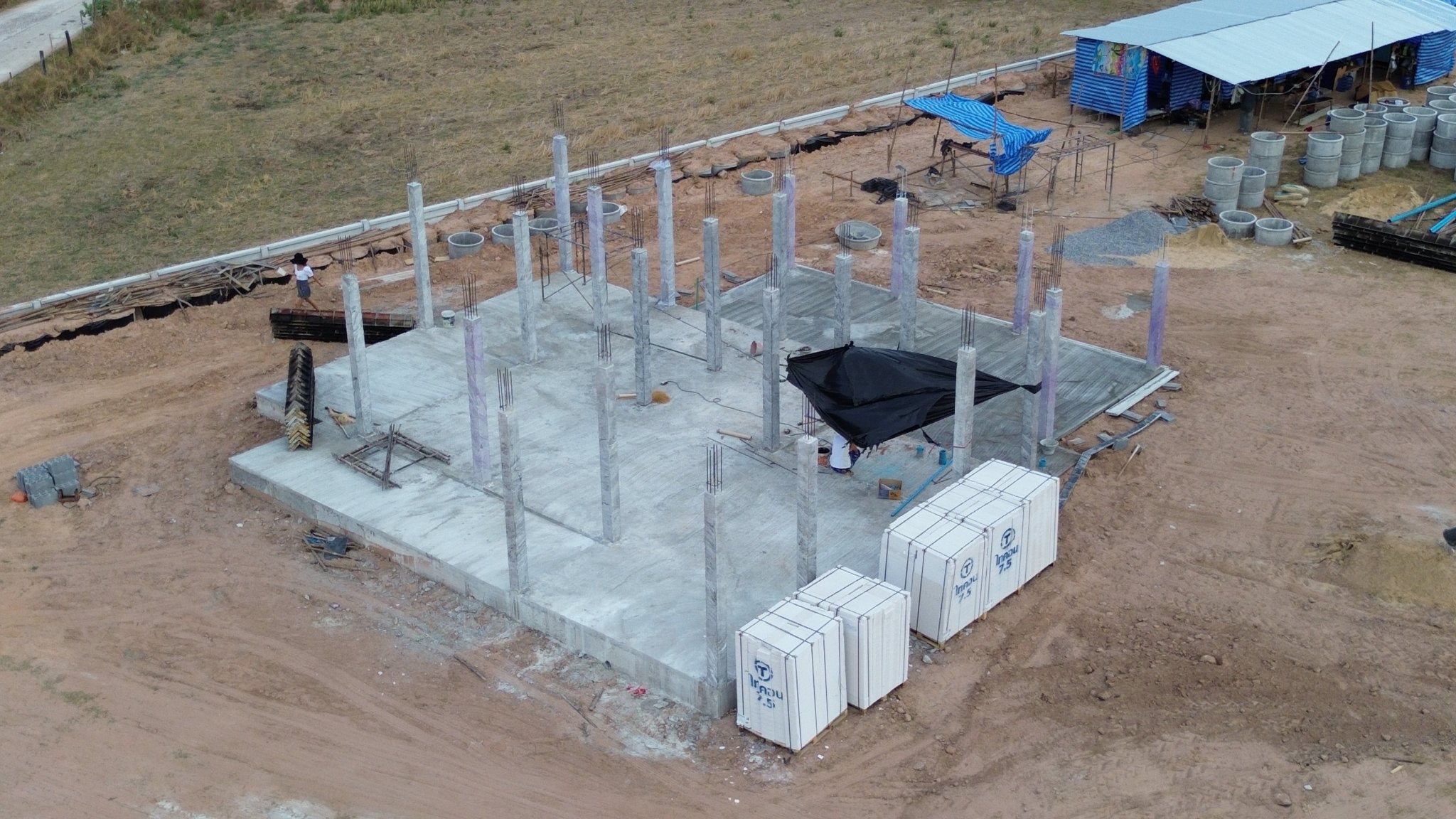 DJI_0095.thumb.JPG.99cfa102e13f023a1e1742cb5070e0ca.JPG