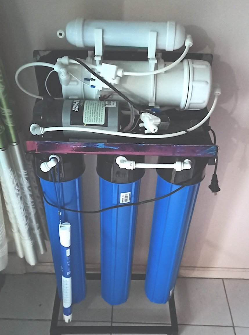 RO & EC meter copy.jpg