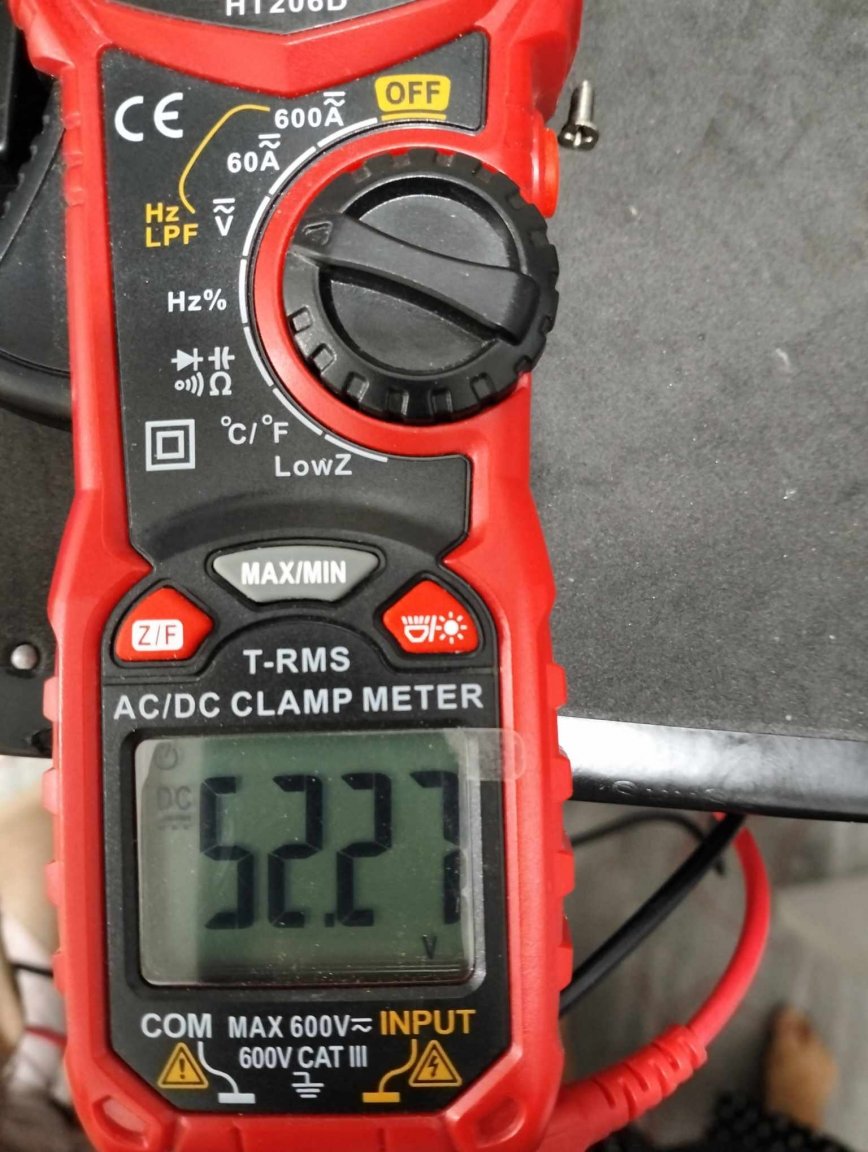 52v.jpg