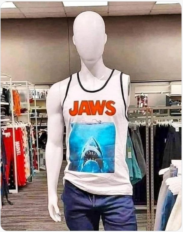 Jaws.jpg.ce6fe4154d58901229a24d4d1ae0c28e.jpg