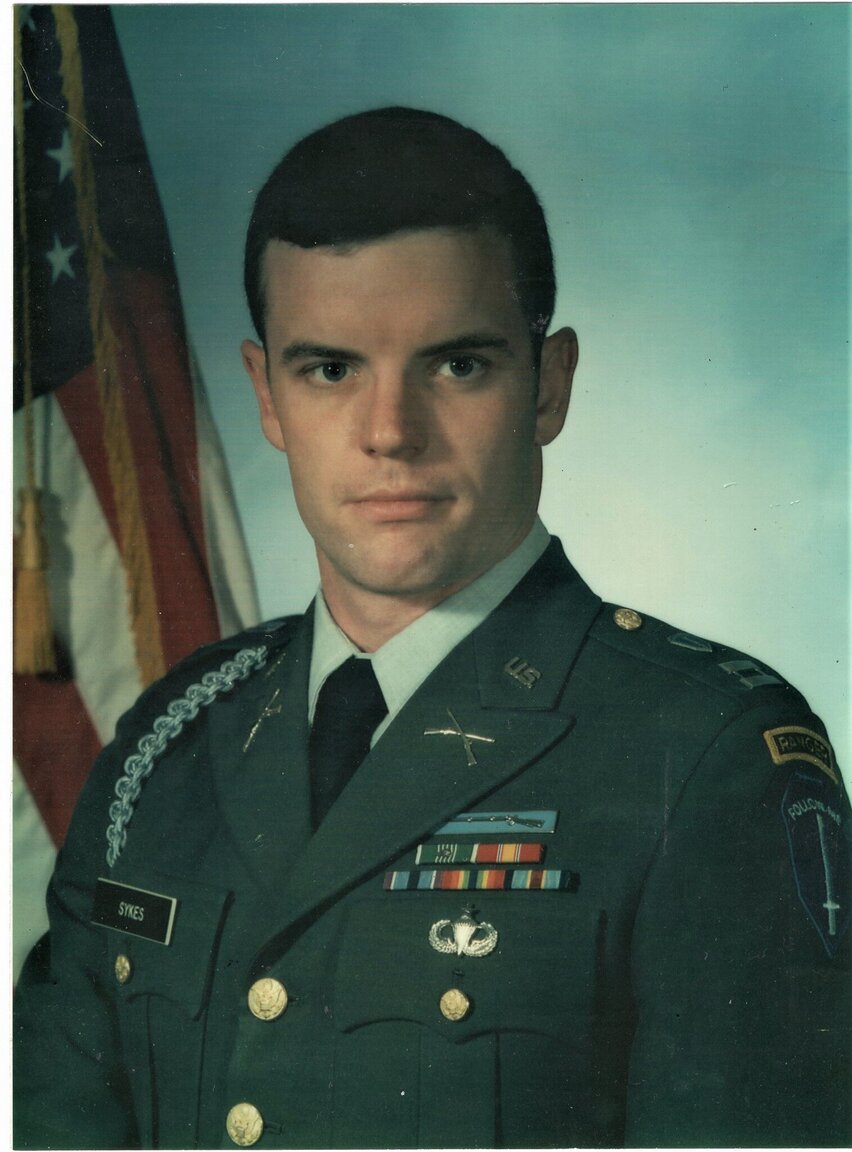 CPTSykes-1986-Age30-CompanyCommander.thumb.jpg.789159b6e2344cbb60c04a3e34fb053b.jpg