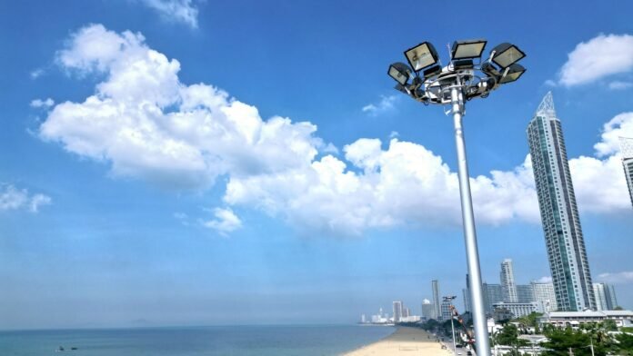 Pattaya Beach Please