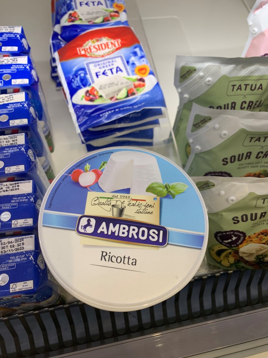 Ricotta01.thumb.jpg.fc7afc266981c8c4a7bfa0497574d263.jpg