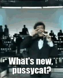 tom-jones-whats-new-pussycat.gif.21fe164ac554ebfb2a9eb9f3d4e93a11.gif