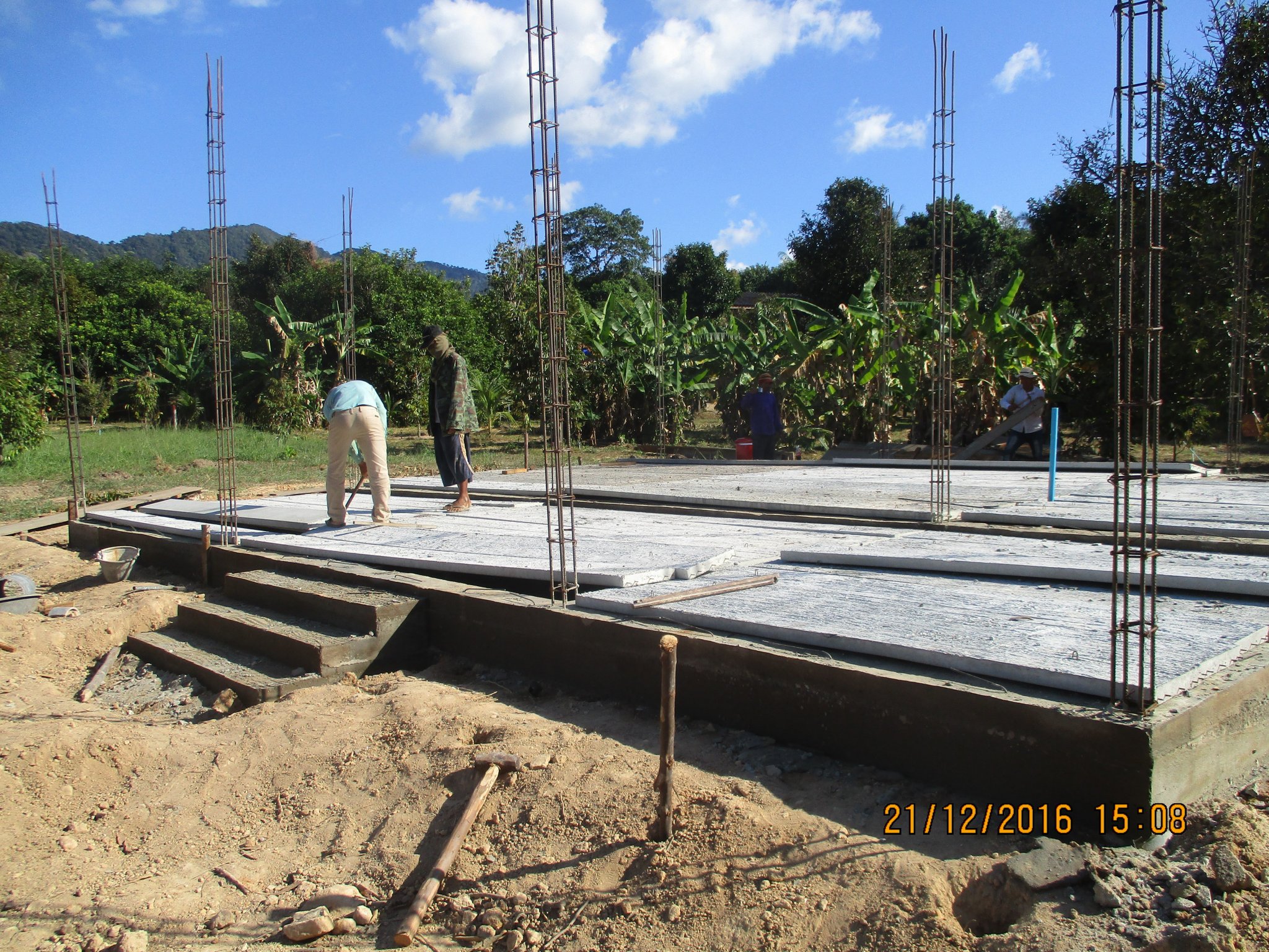 myhouse.thumb.jpg.c7adf63d39275ebea590ccc1cf5f9406.jpg