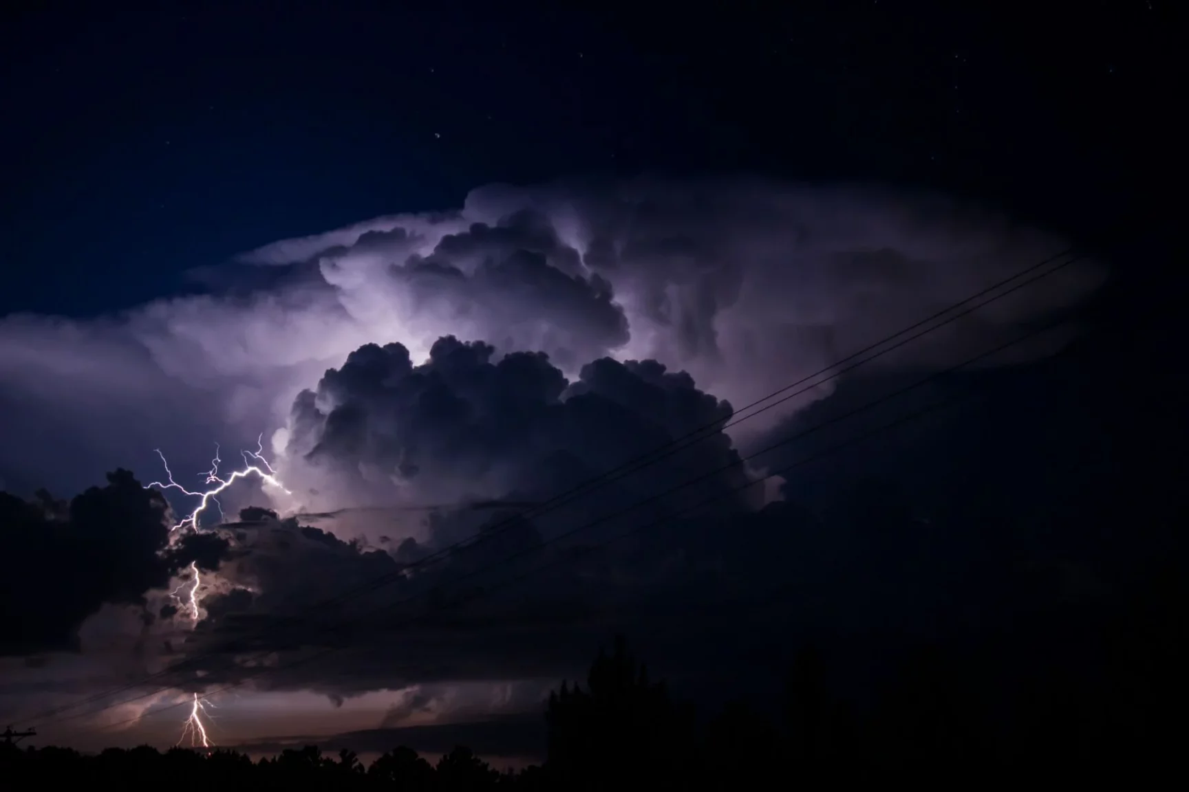 noaa-ieWHXjjAEwY-unsplash-1.webp