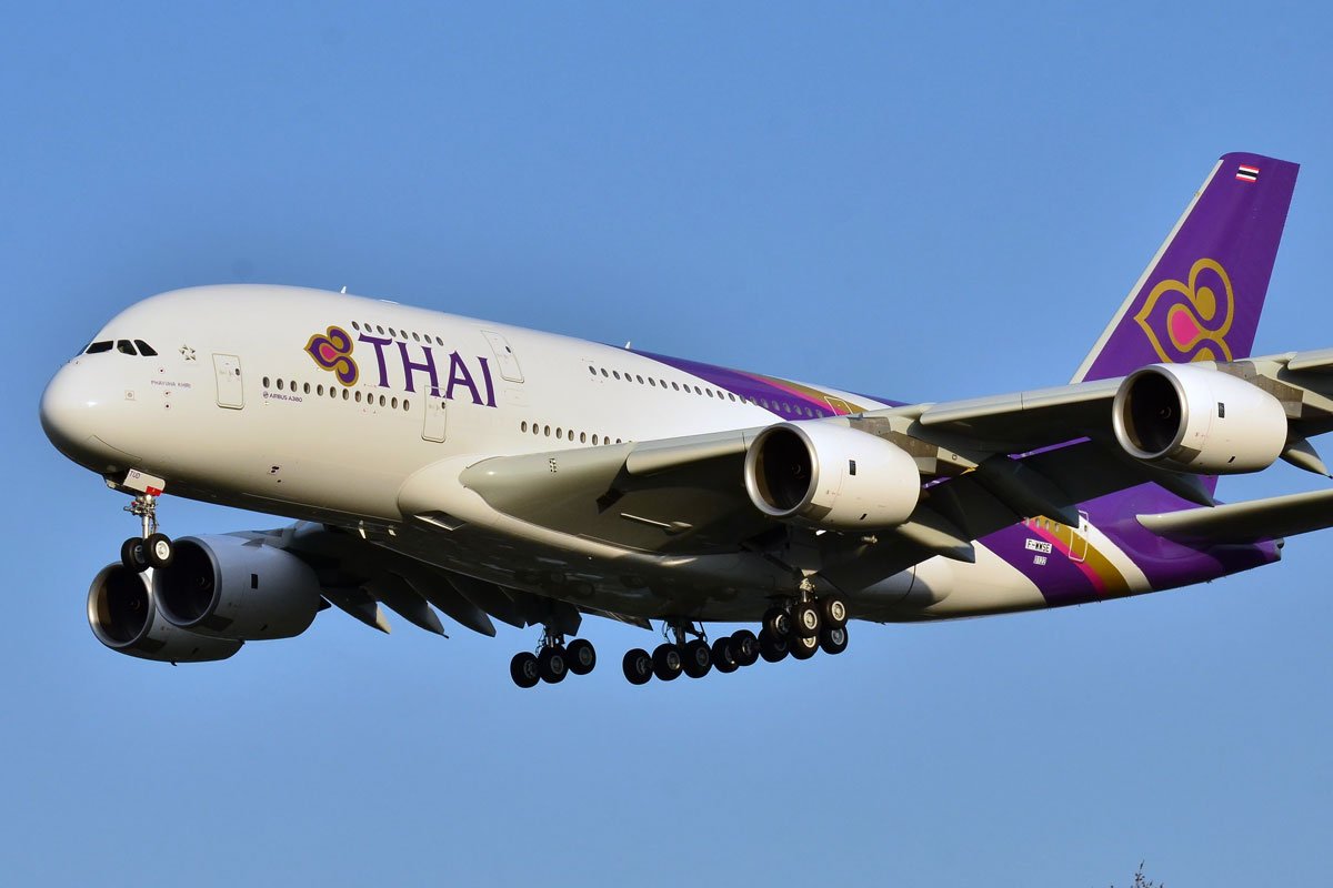 2880px-Airbus_A380-800_Thai_AW_(THA)_F-WWSE_-_MSN_122_-_Will_be_HS-TUD_-_Named_Phayuha_Khiri_(10295501225).jpg