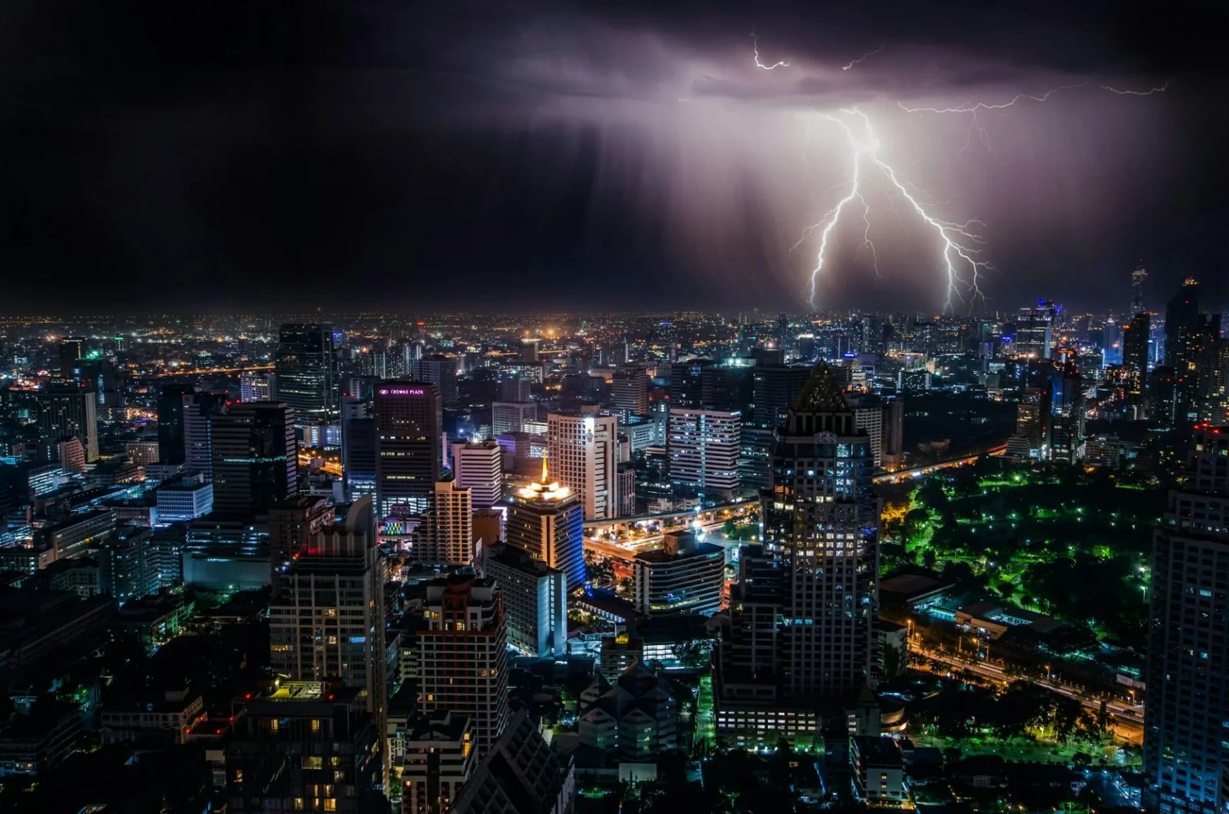 dominik-qn-fpMO_P1GPHA-unsplash-1.webp