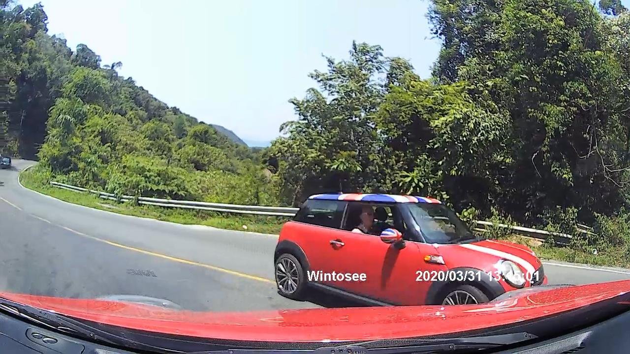 stevedashcam.jpg.b1cef9d58654dcb20f2f3ce85d6531ae.jpg