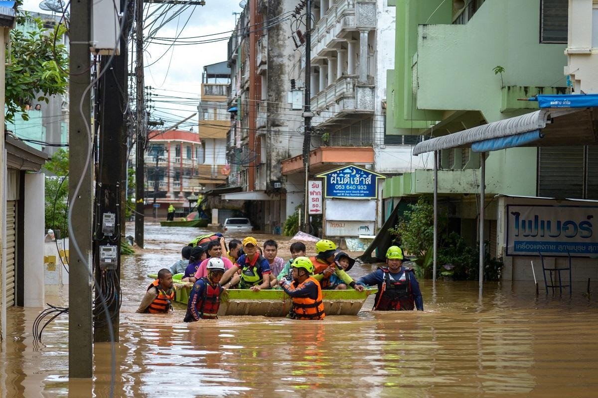 2024-09-11T092616Z_197606729_RC29Y9AFX413_RTRMADP_3_ASIA-WEATHER-THAILAND_2024_09_12_17_10_48.JPG