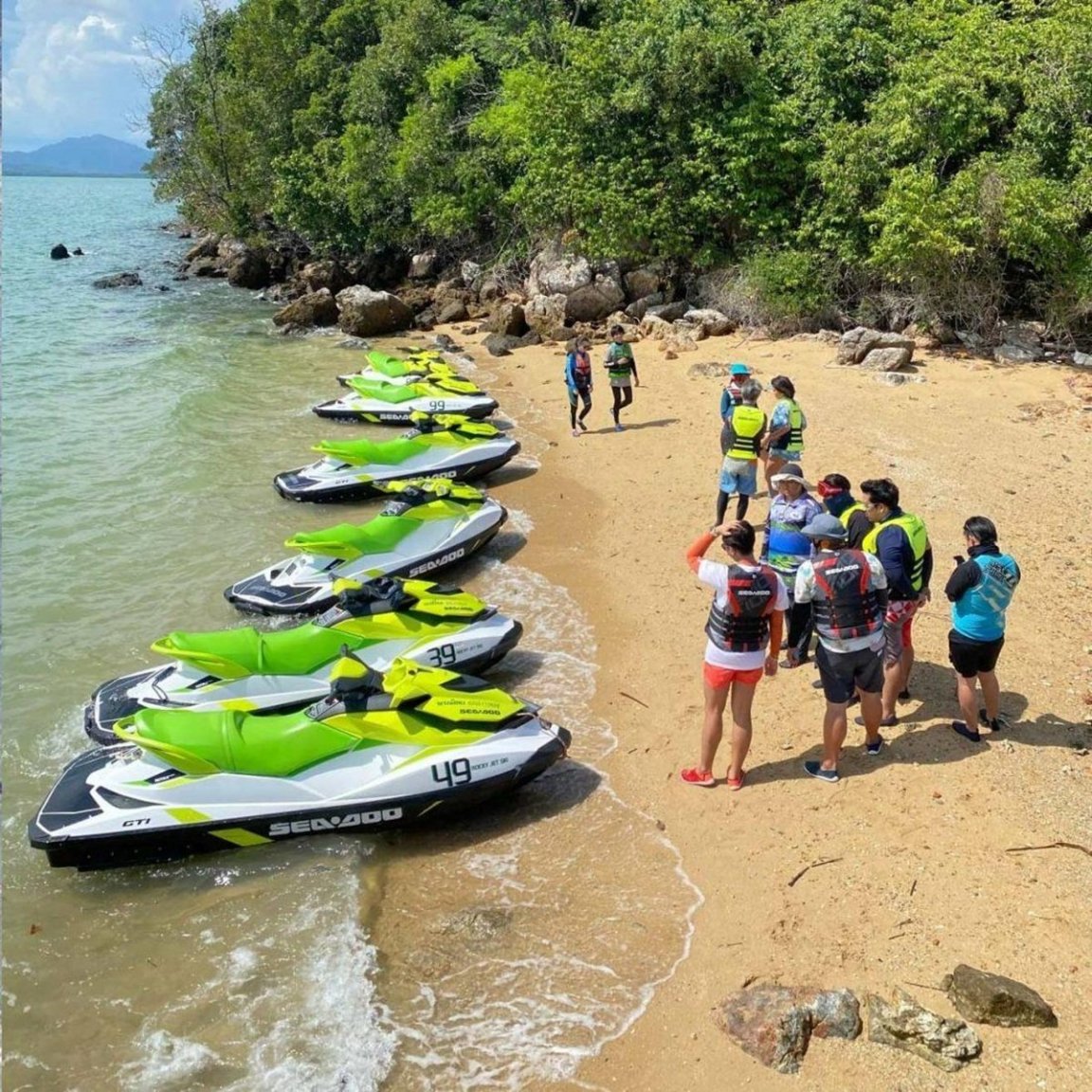 jet-ski-rental-phuket-44-1100x1100.jpeg