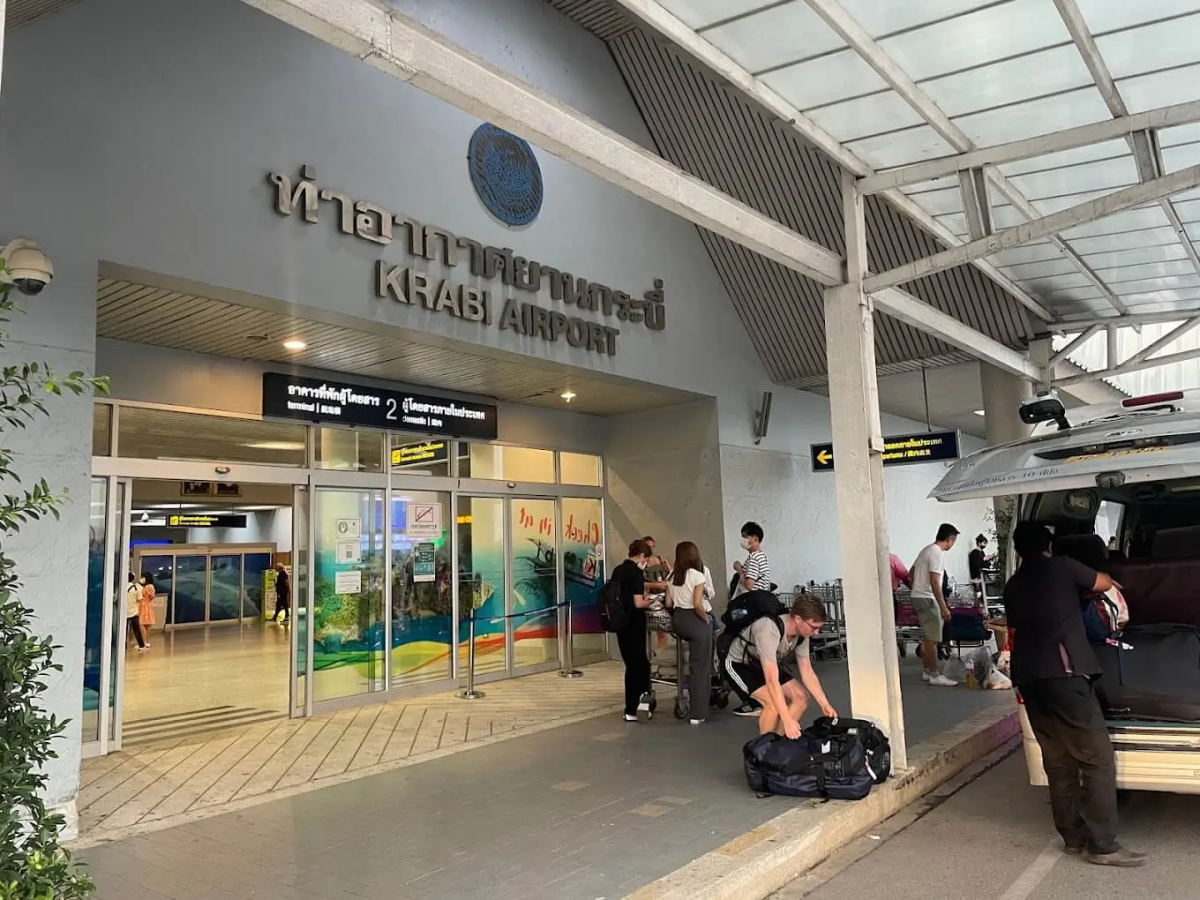 Krabi-international-hospita.png