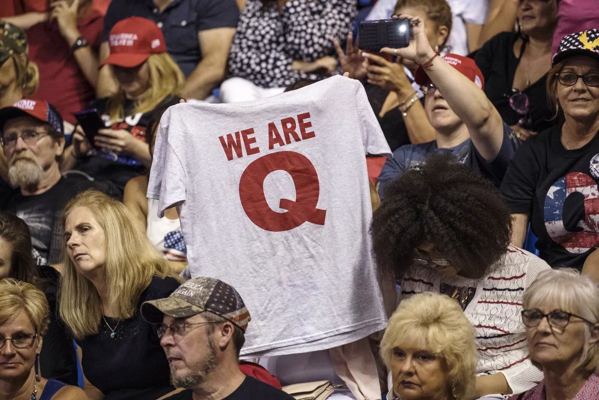 Gessen-QAnon-Sacha-Baron-Cohen.thumb.webp.477f464f542e1190e907102563471be1.webp