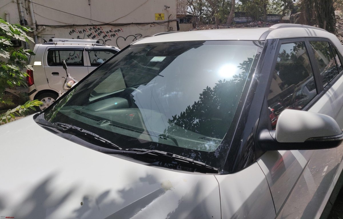right side front windscreen.jpg