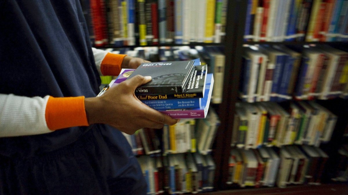26xp-bookbans-videoSixteenByNineJumbo1600.jpg