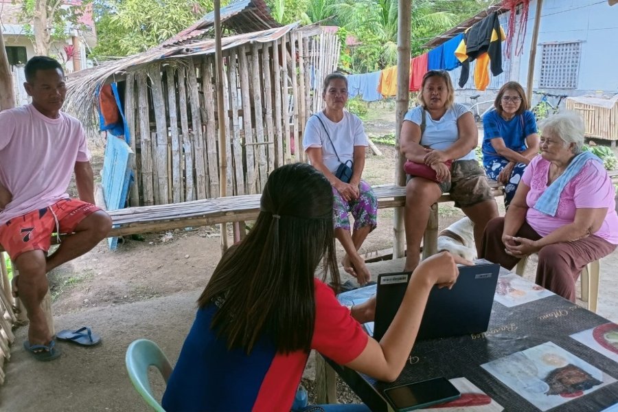 DSWD-urges-4Ps-families-to-keep-children-in-school-1.jpg