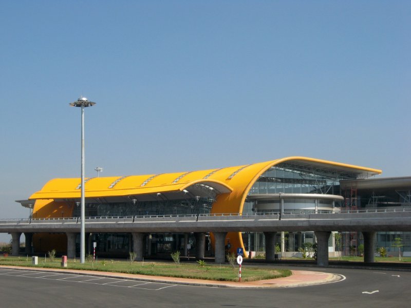 Lien_Khuong_Airport_01.jpg