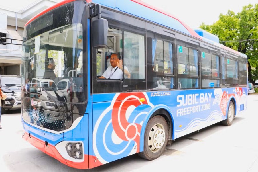 Electric-buses-in-Subic-Bay.jpeg