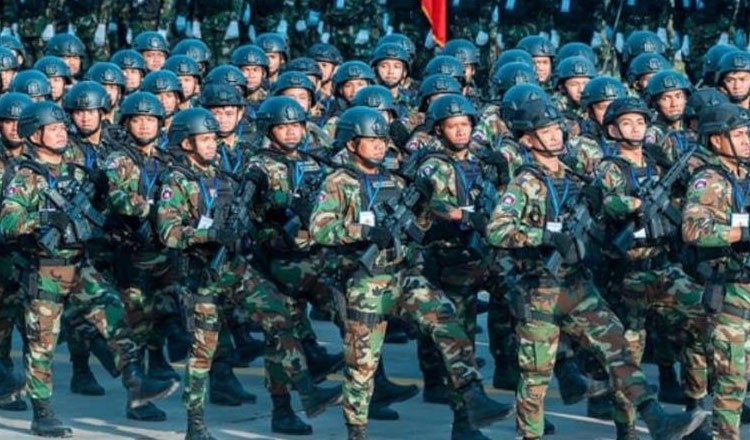 Royal-Cambodian-Armed-Forces-ready-to-defend-the-nation.jpg.e5a429dc7366f096a0bb3b6645545a71.jpg
